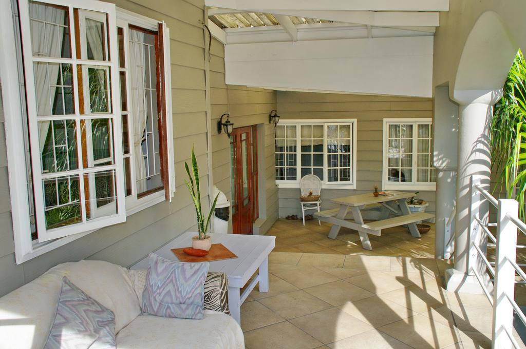 Knysna N2 Lodge ภายนอก รูปภาพ